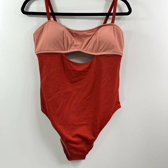 Adore me Womens swimsuit one piece Colorblock L new - Picture 1 of 5